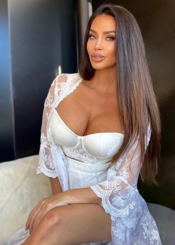 Камилла, Г. Химки