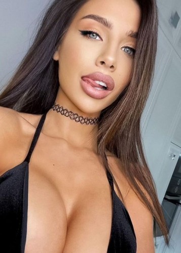 Камилла, Г. Химки