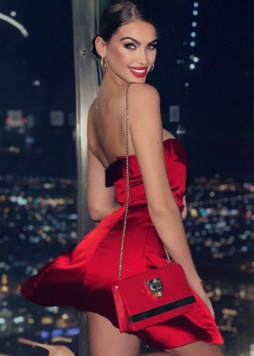 Ярослава, Г. Химки